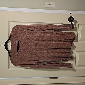 AE soft & sexy sweater. Medium